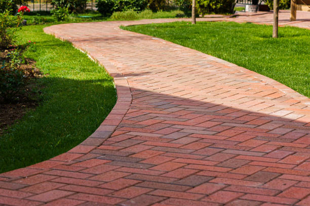 Best Professional Driveway Pavers  in Yazoo City, MS